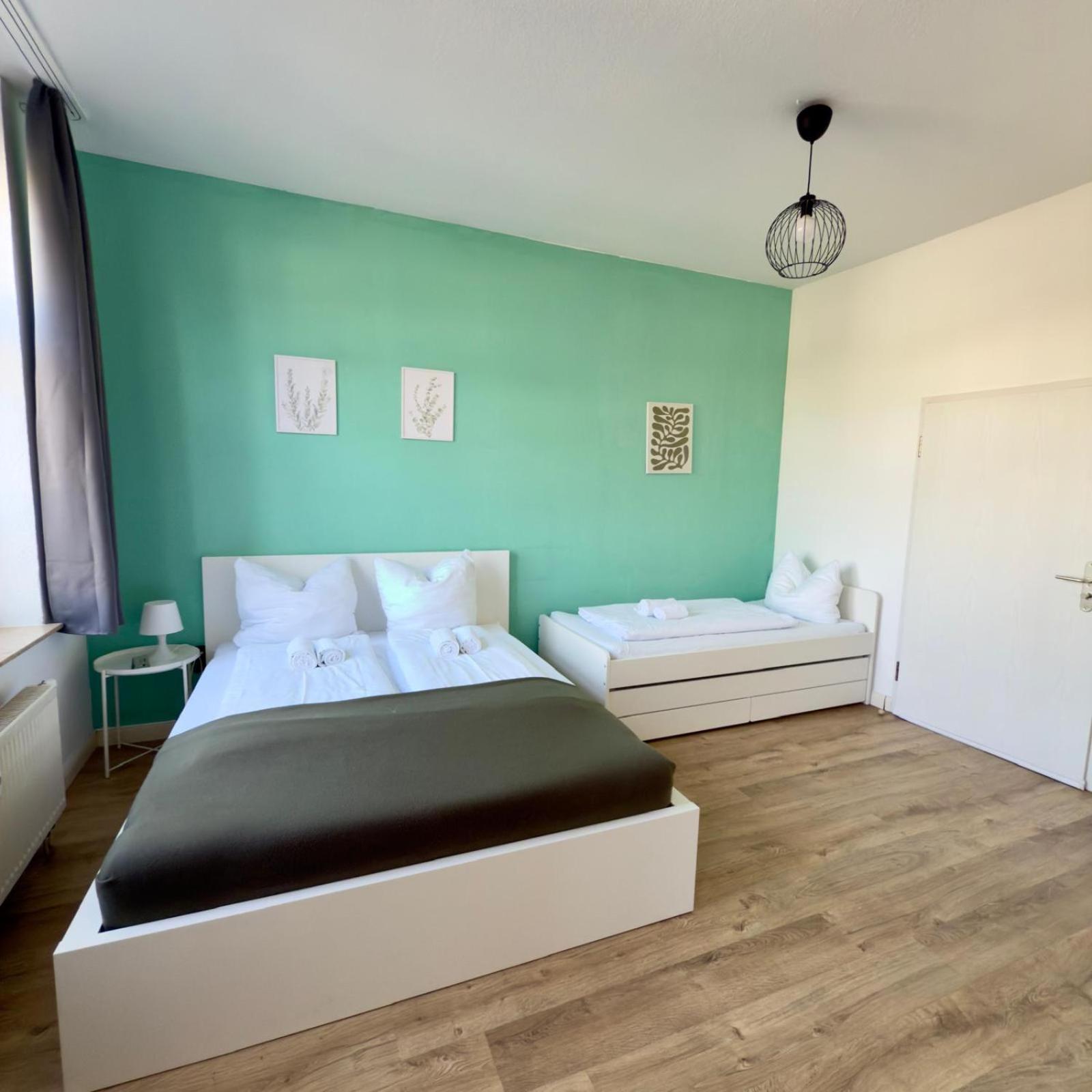 Raha Apartments - Charmantes Studio-Apartment - Hbf - Gratis Parkplatz إرفورت المظهر الخارجي الصورة